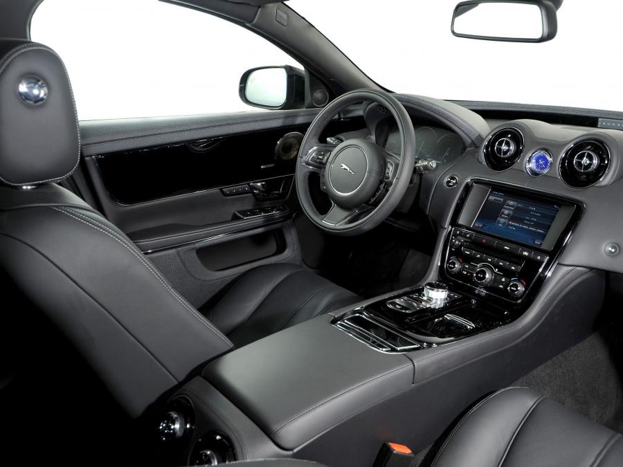  Jaguar XJL 2009 года  (фото 7 из 21)